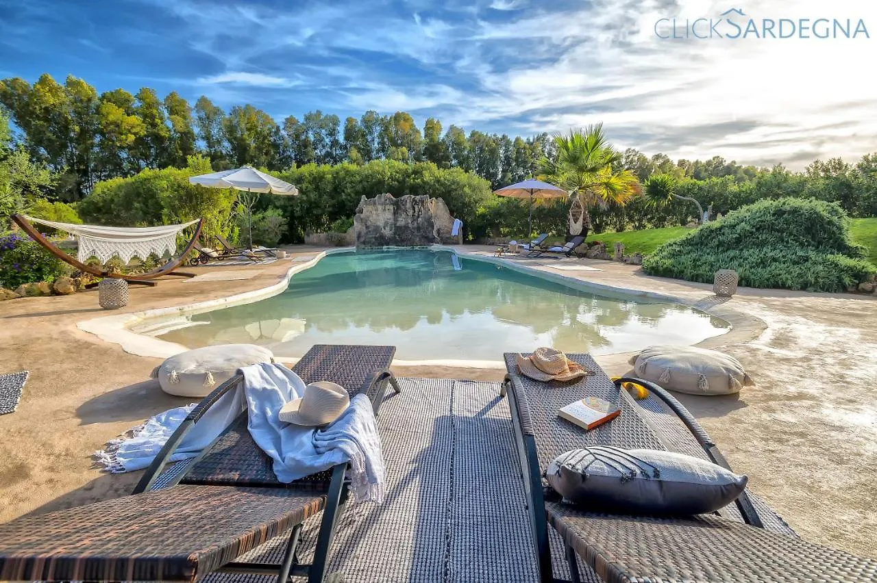 Maison Du Bonheur Exclusive Retreat For Peace Of Mind Olmedo