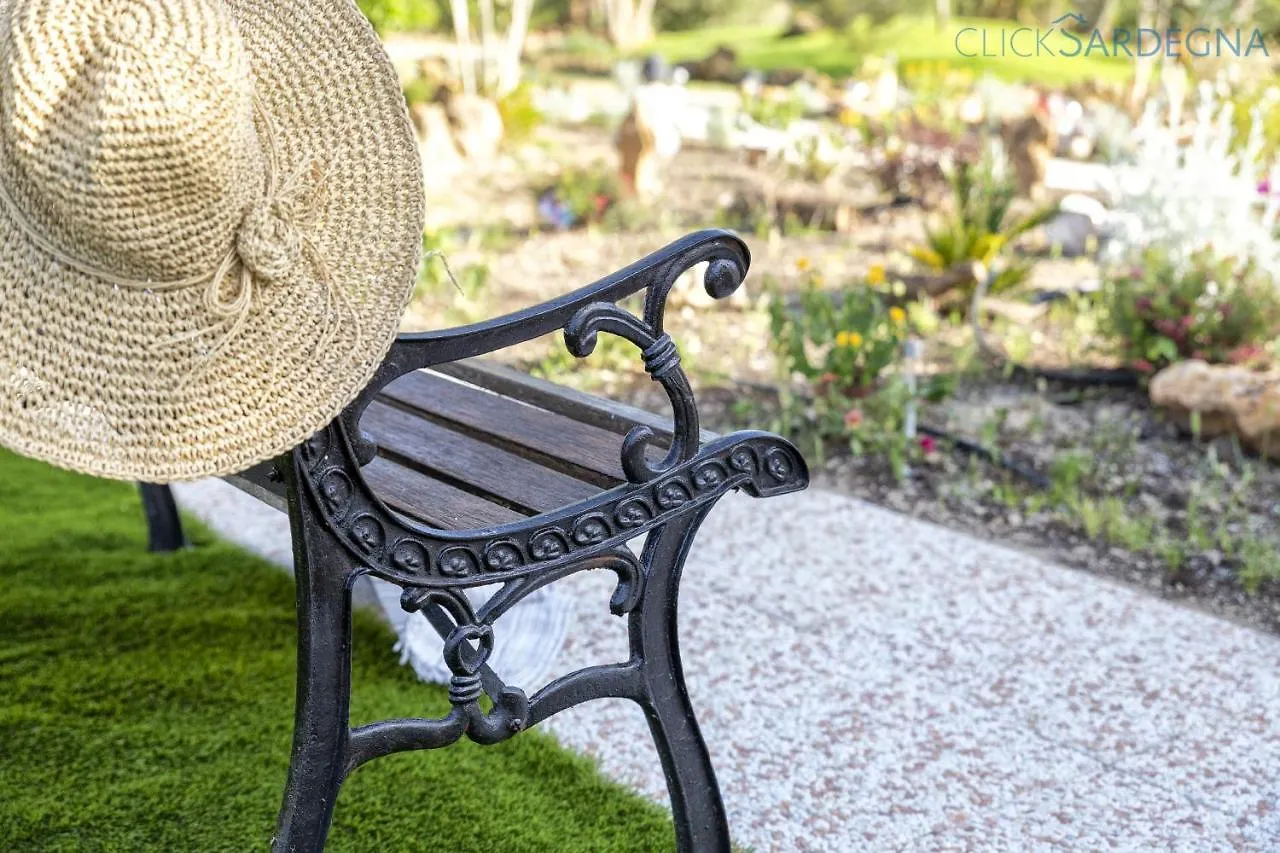 Maison Du Bonheur Exclusive Retreat For Peace Of Mind Olmedo Italy