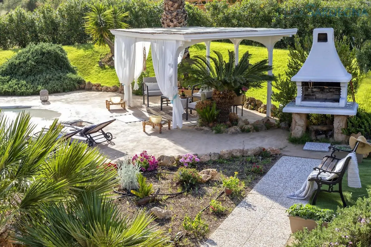 Villa Maison Du Bonheur Exclusive Retreat For Peace Of Mind Olmedo Italy