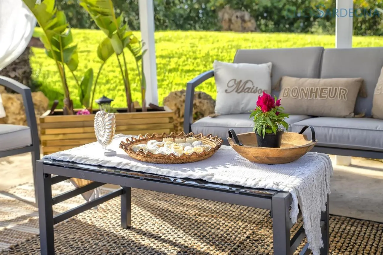 Maison Du Bonheur Exclusive Retreat For Peace Of Mind Olmedo Italy
