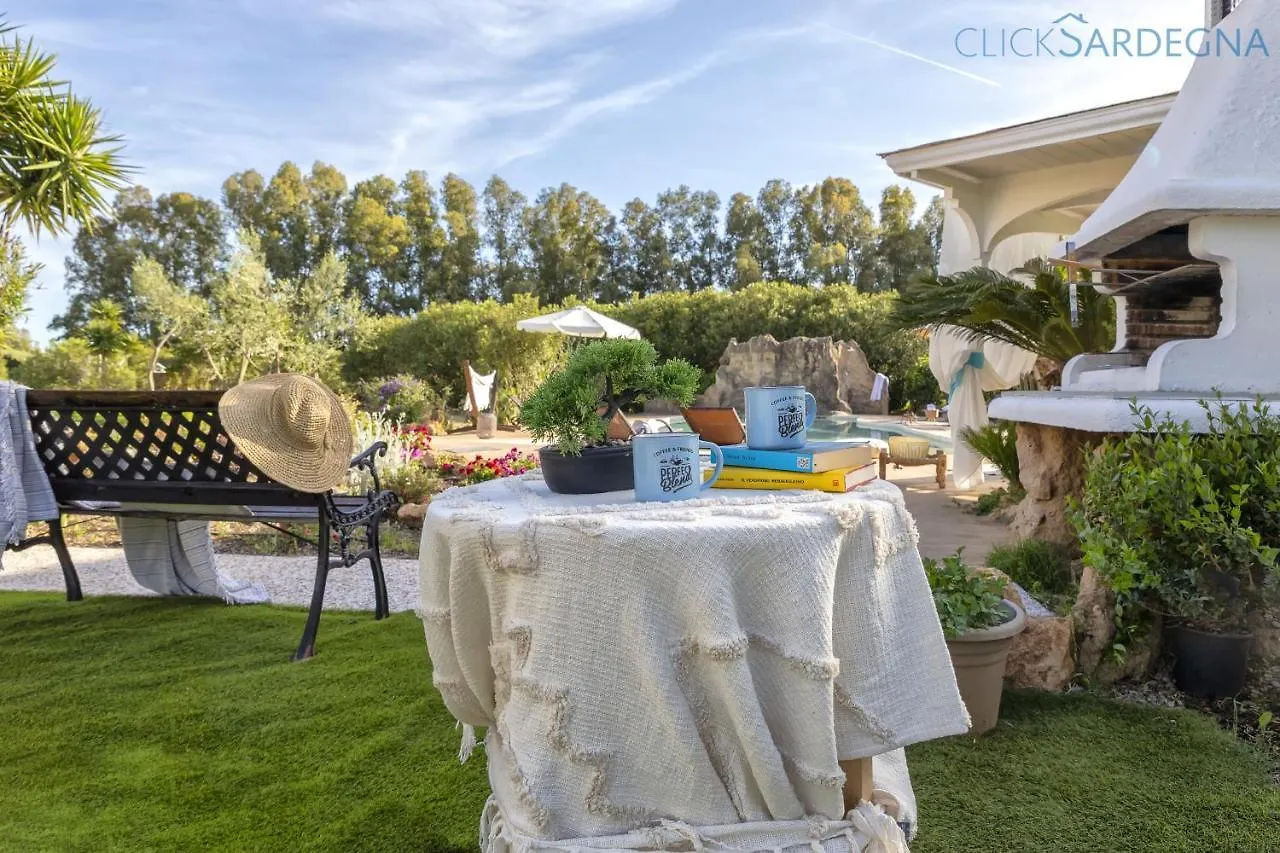 Maison Du Bonheur Exclusive Retreat For Peace Of Mind Olmedo 0*,  Italy