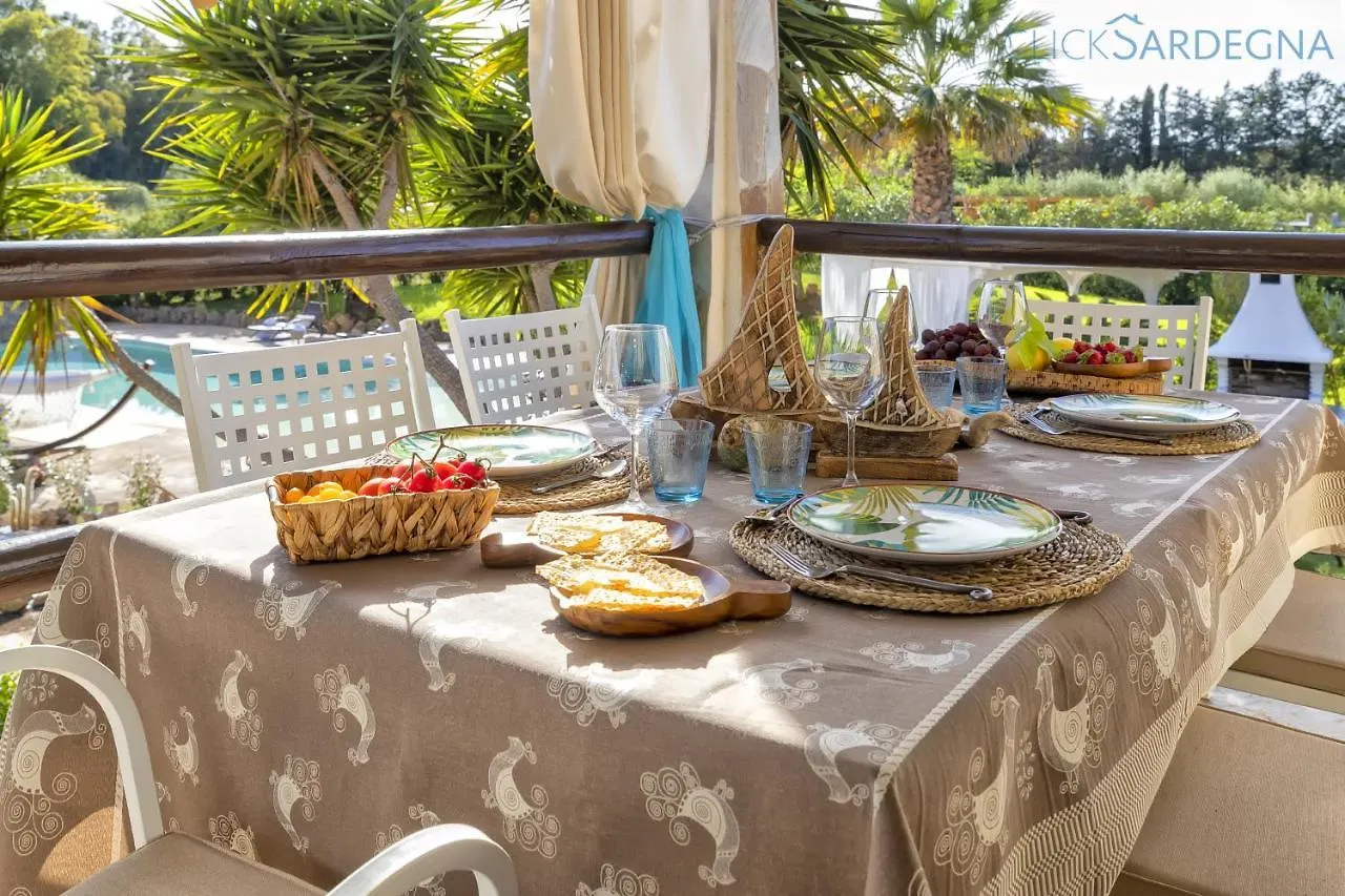 Maison Du Bonheur Exclusive Retreat For Peace Of Mind Olmedo
